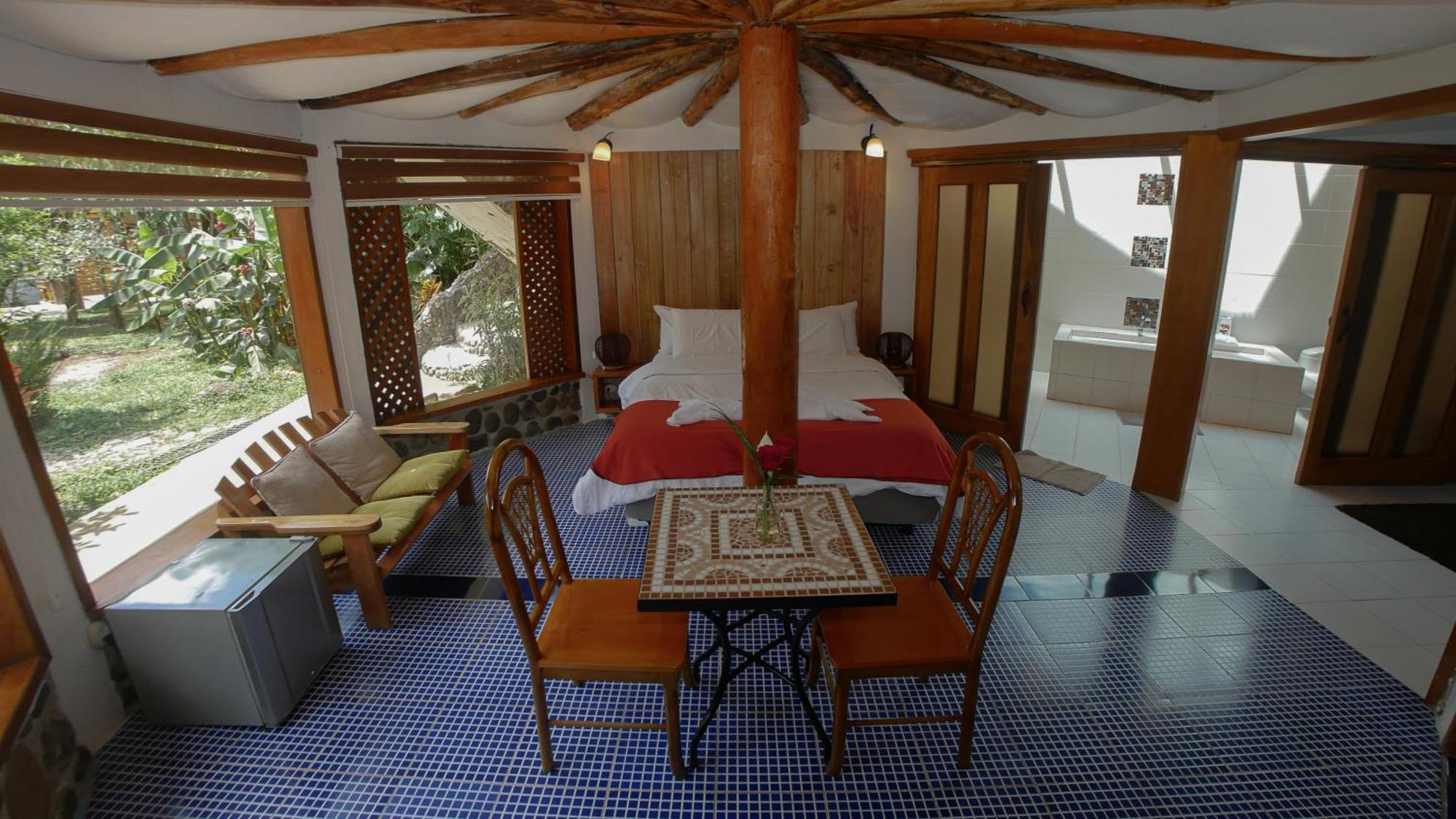Saguamby Mindo Lodge Экстерьер фото