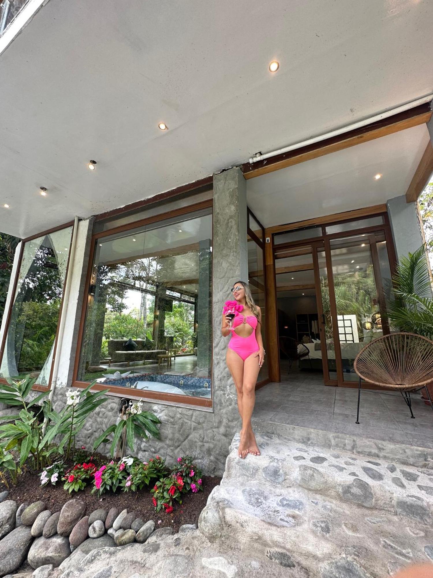 Saguamby Mindo Lodge Экстерьер фото