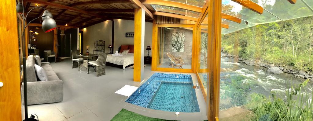 Saguamby Mindo Lodge Экстерьер фото